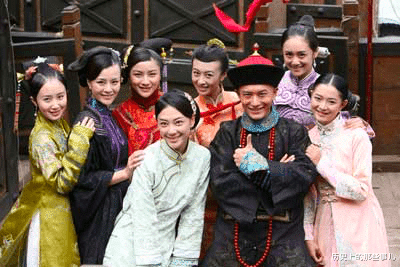 教练 阿里女员工事件张某妻子发声质疑，公众而言，被动上了复杂的一课