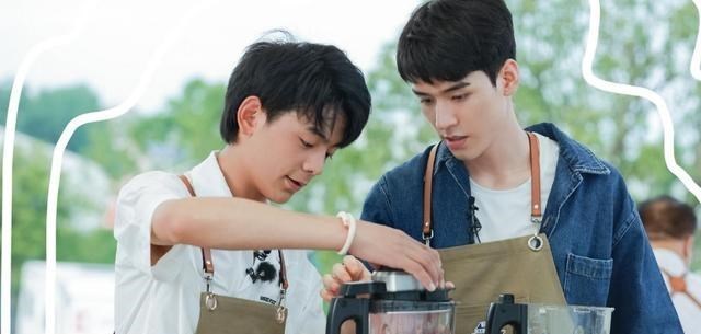 任嘉伦|龚俊自称新综艺“像军训一样累”，《沉睡花园》将播，过年在剧组