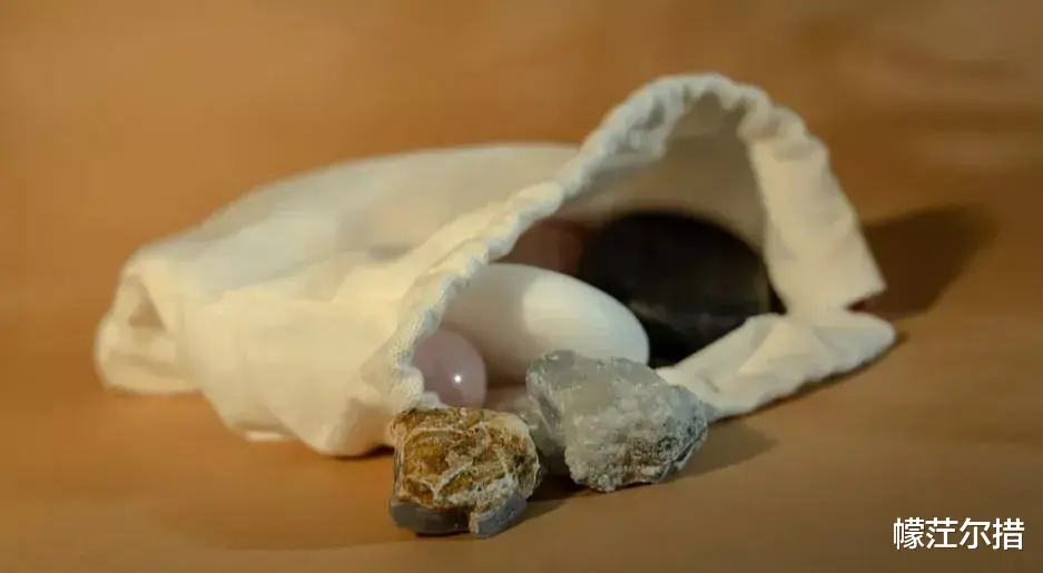 幪茳尔措 女人，往后余生，好好爱自己