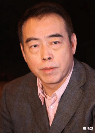 黄子韬|淡定吃瓜：黄子韬资源降级？热巴想走正剧路线？陈飞宇大火？