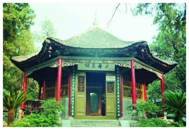 蕤宾有酒 以历史文化名城的南阳为何屡屡受伤？