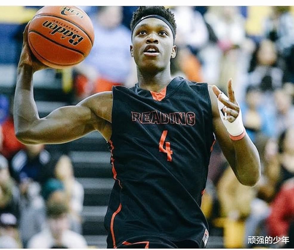 长腿 这个盆栽头才是NBA真正的优质偶像，五年级遭到强暴，留起了夸张的发型