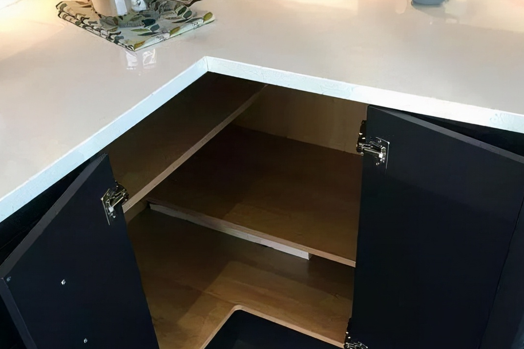 |厨房有哪些东西，买“基本款”就够用，没必要浪费钱