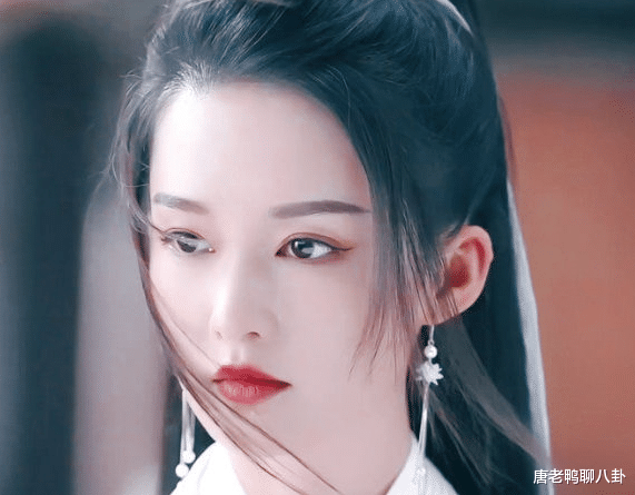 连奕名|自baby后，娱乐圈又一位“烂片女王”诞生？再不长点心真要凉了