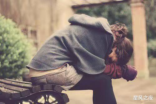 星风之夜 男人蹲监狱两年半,妻子托人问:你想我吗?他的回答让人感叹现实