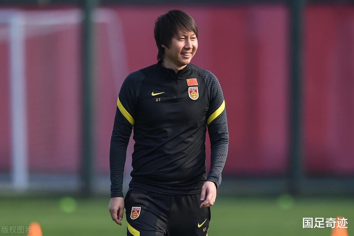 李鐵|李鐵國足集訓(xùn)最大收獲：30歲國腳4場3球大爆發(fā)成“新祁宏”