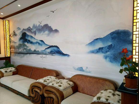 富力地产|过年回婆家看婆婆新盖的楼房，只看客厅就够气派的，但我住不下！