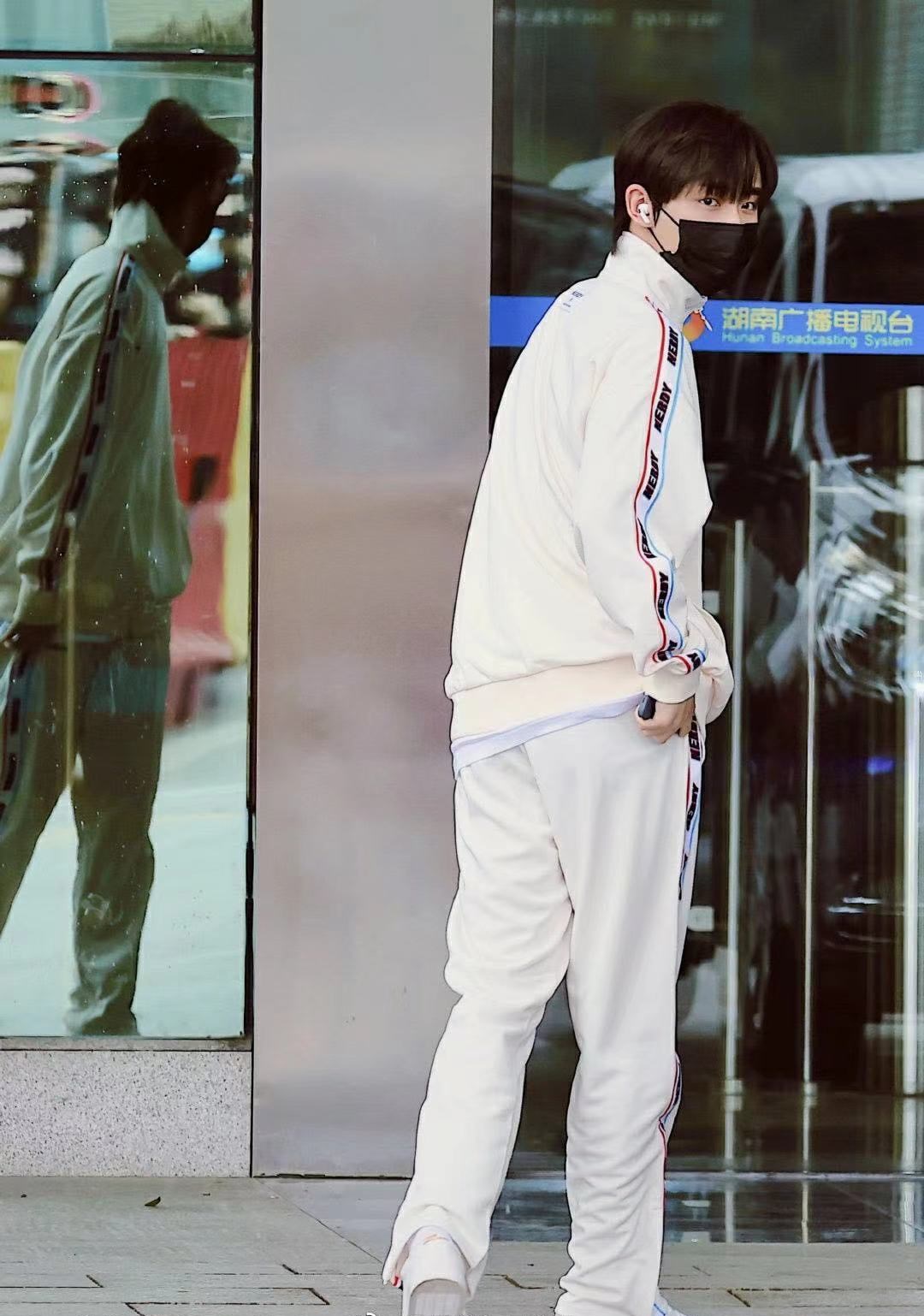 快乐大本营|张雨绮加入《快乐大本营》，谢娜防住了沈梦辰，却没有防住张雨绮