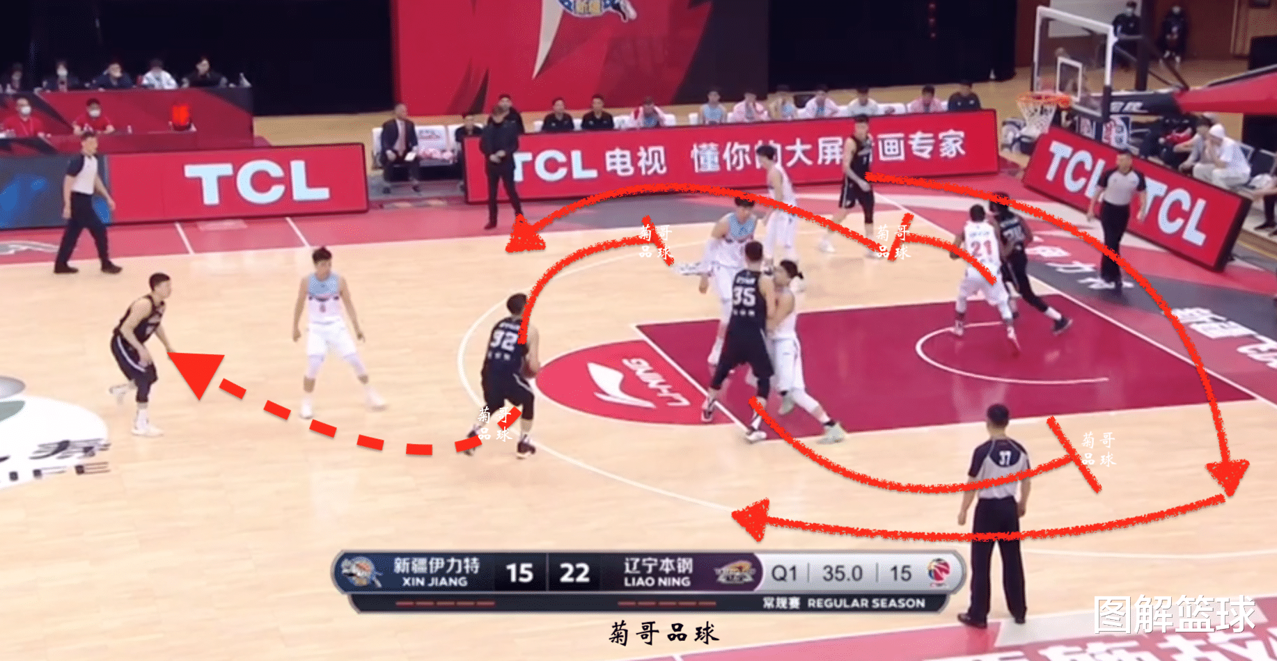 辽宁男篮|辽宁小将不给张镇麟传球惹怒杨鸣，随后的举动更是气得蒋兴权怒骂