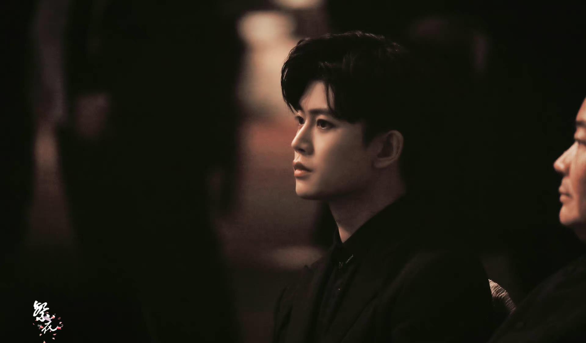 任嘉伦|观众最喜爱的十佳演员任嘉伦,他成功的背后是常人无法忍受的痛