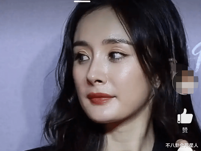 鞠婧祎|女星美貌背后的B面：鞠婧祎浮粉卡纹，赵露思为直角肩控制肌肉