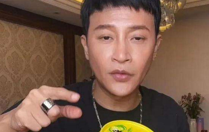 陈志朋|小虎队三人际遇大不同，早期发展不错的陈志朋，为何总遭群嘲？