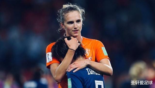 中国女足|0-2，0-0！卫冕冠军接连爆冷，惨遭弱旅推空门，中国女足争冠有戏