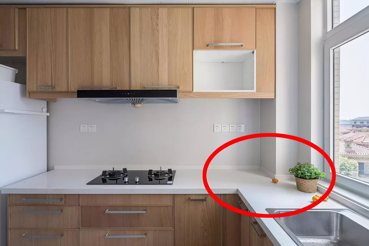 |厨房有哪些东西，买“基本款”就够用，没必要浪费钱