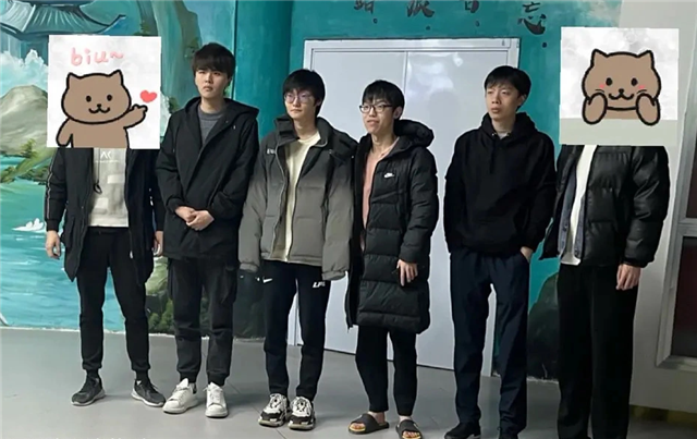 林炜翔|小天的“双标现场”？一边为左手“吃醋”，一边跟老队友lwx过节