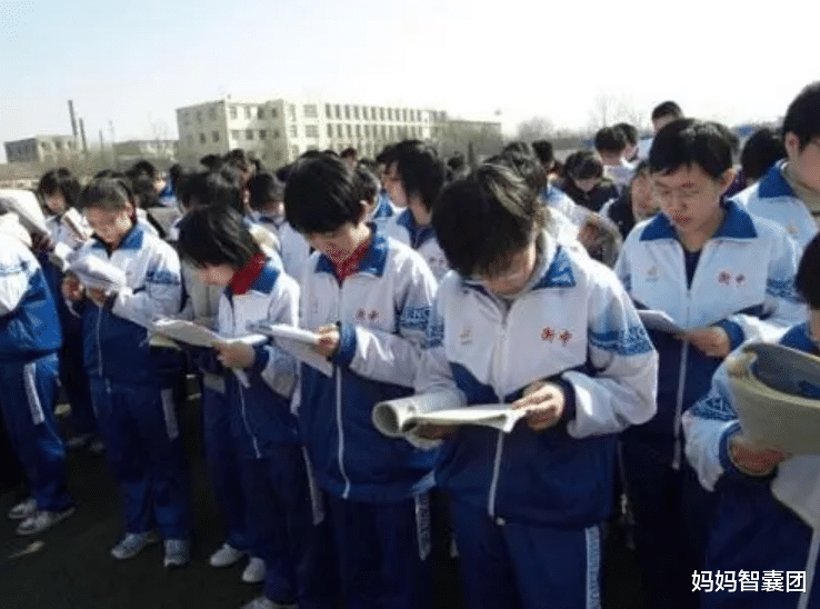 大学|北大教授建议普及高中、实行10年制义务教，这事儿靠谱吗