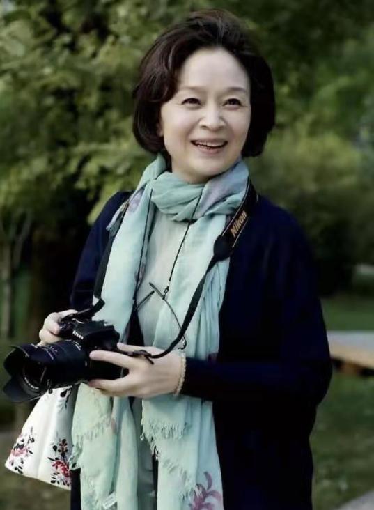 刘莉莉|演“巧姑”被人当面骂,巅峰时当全职主妇,给徐帆讲戏换来好机会