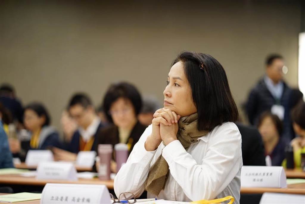 高金素梅|为何高金素梅被点名参选高雄市长？王鸿薇曝原因