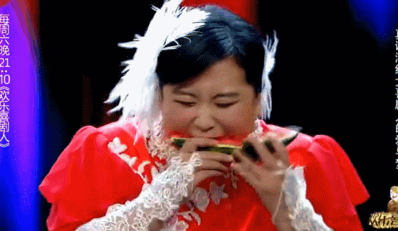 贾玲|6次登春晚，刘德华想“娶”她为妻，这个胖女人凭什么？