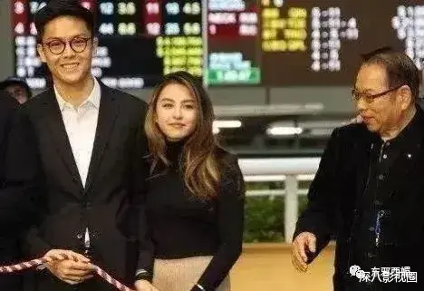 施伯雄|她是豪门狙击手还是被黑的“捞女”？悄悄攒起的上流闺蜜圈，不明觉厉