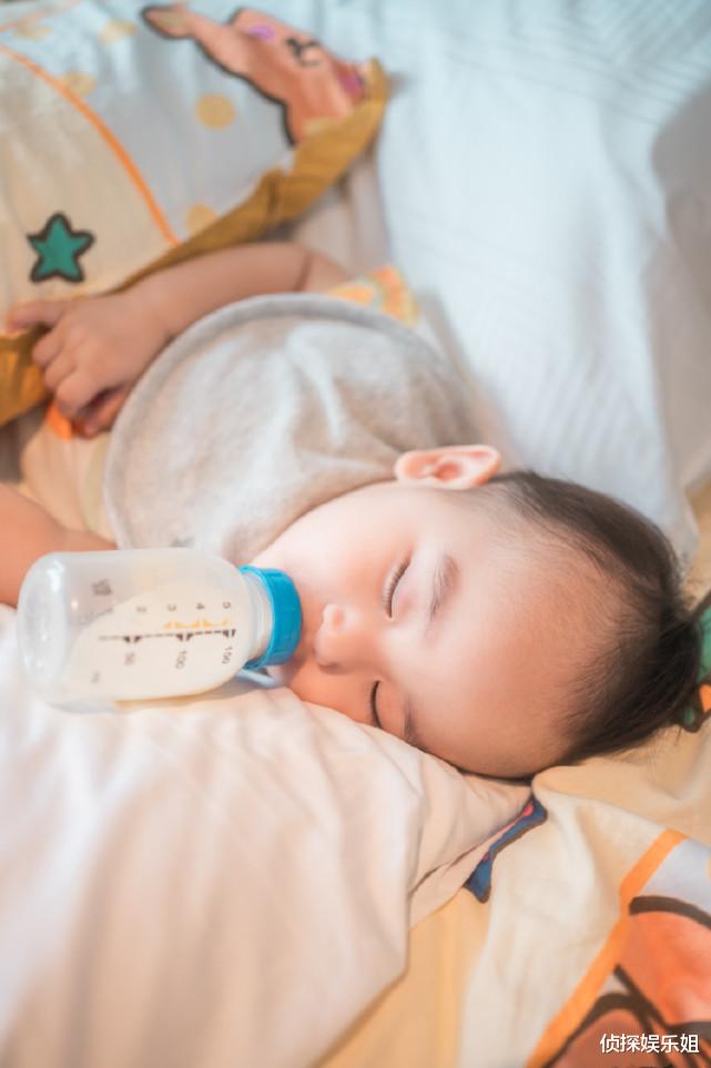 陈凯琳|陈凯琳晒亲子时光,郑嘉颖掌镜拍下三代同堂合照,俩儿子颜值超高