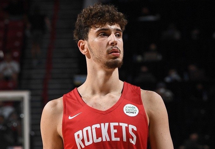 那些你很冒险的梦|华体会体育资讯：首秀0分，火箭队新秀铁闸成“水货”，短板明显