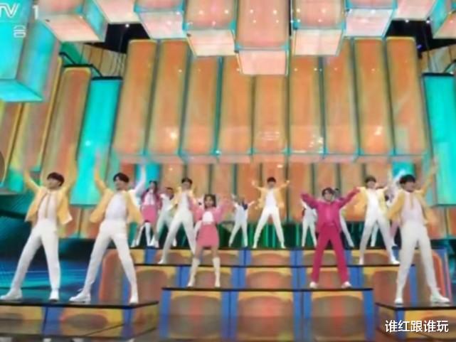 春晚|去流量化？2022年春晚的艺人选择：重点考虑德艺双馨的艺人！