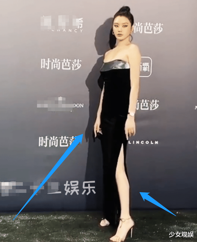 奚梦瑶|32岁奚梦瑶走芭莎红毯，无美颜镜头摆拍，这生图我没看错吧