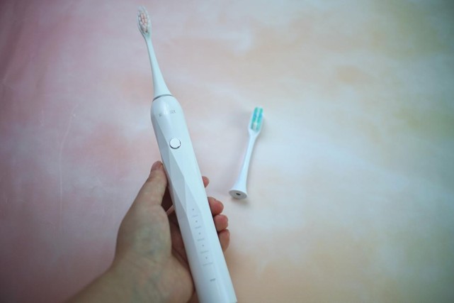 每日口腔科普|电动牙刷买什么样的好？口腔师盘点购前必读选购注意事项！