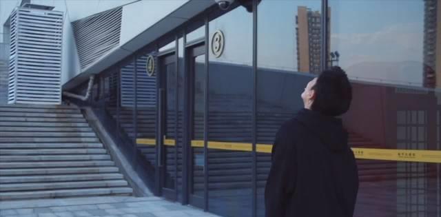 肖战|肖战打破圈层记录！他开启事业新篇章，独自到达荣耀时刻