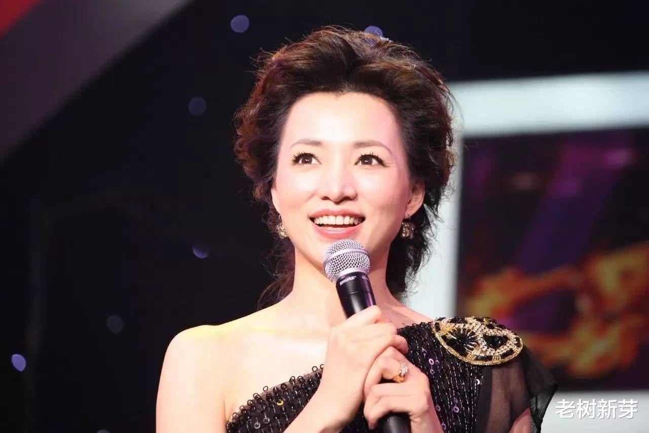 董卿|董卿被央视开除 ？ 春晚新主持走红