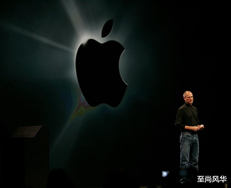 乔布斯|iPhone13Pro乔布斯版正式发布，苹果是在打怀旧情怀吗？