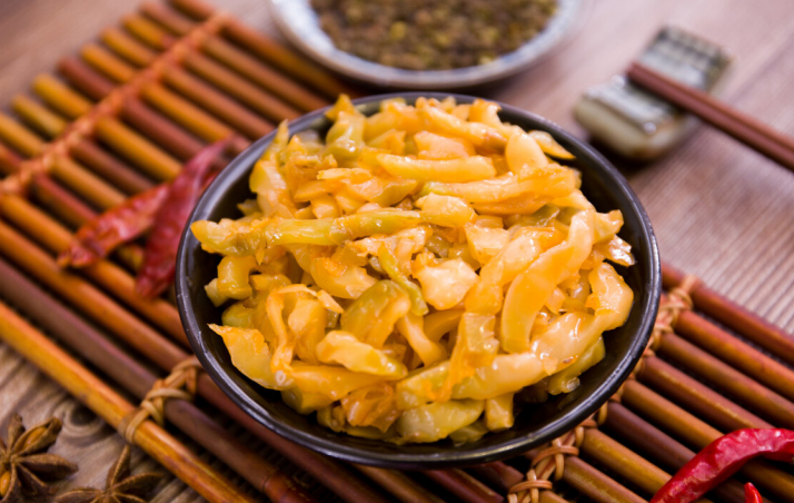 千金芳|吃黄瓜可以降血压？提醒：不想血压“飙升”，这3种食物尽量远离