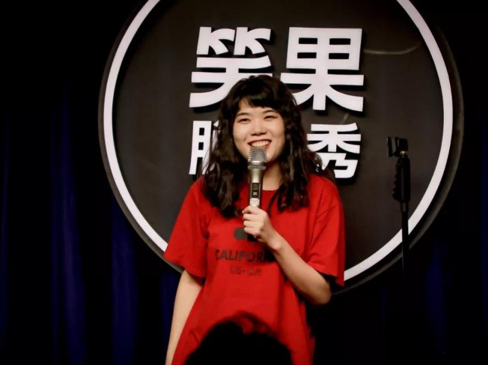 脱口秀大会|杨笠这期，算是脱口秀这一季最好的了，但还是偏高