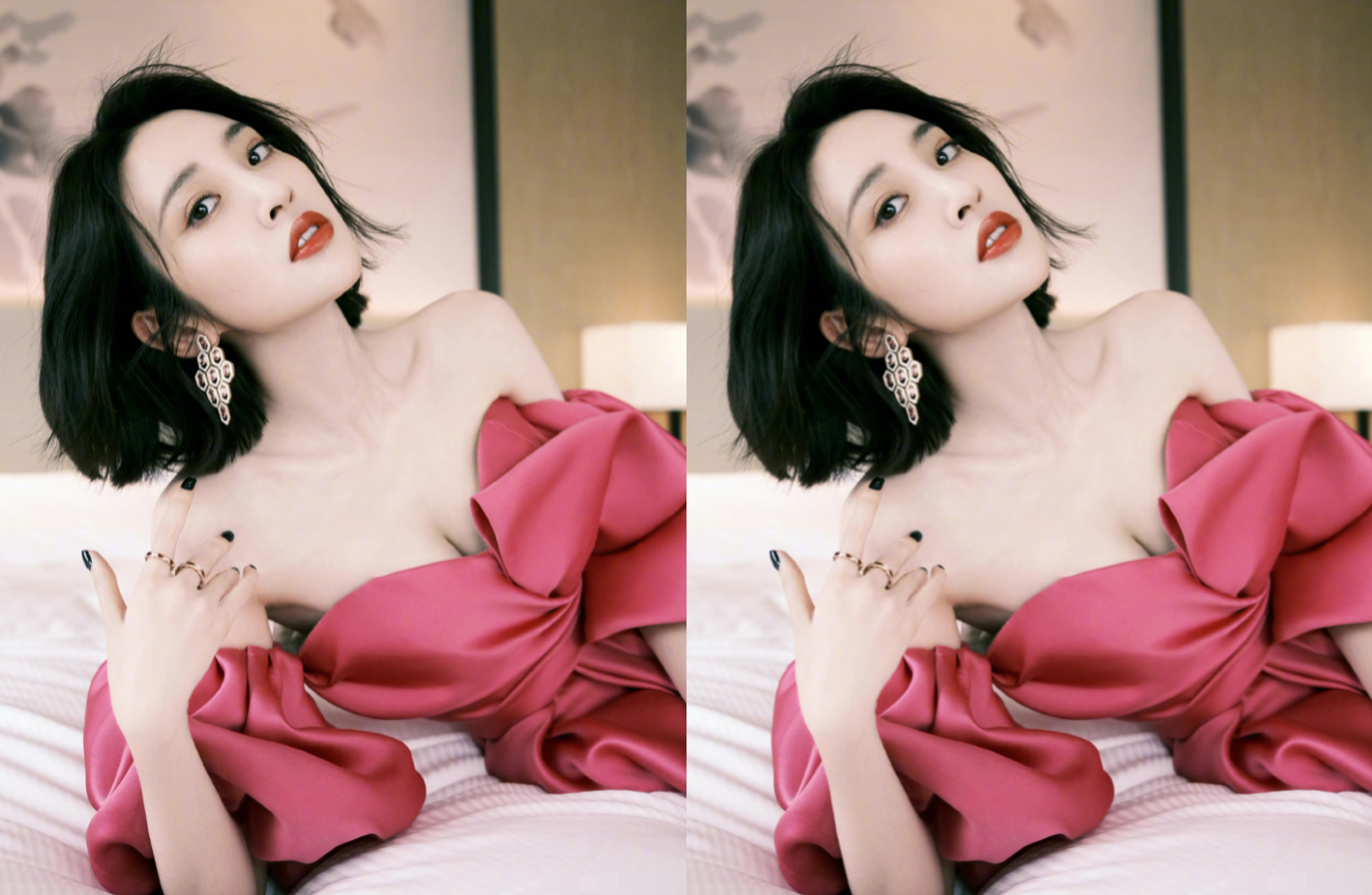 唐艺昕|唐艺昕写真大片来袭，芭比泡泡裙造型灵动又不失气质，甜美气息爆棚！