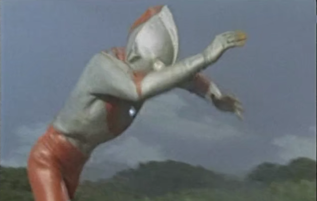 迪迦·奥特曼|皮套最怪异的5个奥特曼，一个头上长刺，第一个眼睛像蜂窝