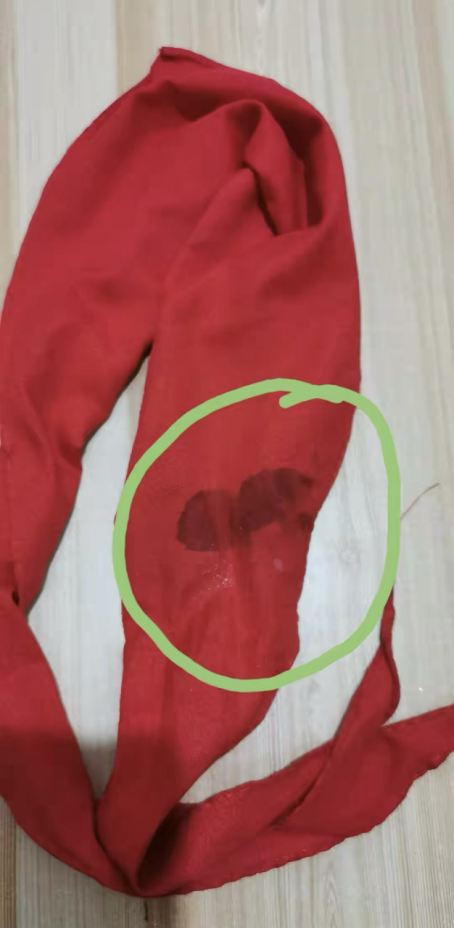 社会热点传播正能量 陕西8岁女孩做错题，遭遇殴打，官方回答：手误手误！