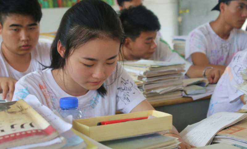 人力资源和社会保障部|到了高中才明白，真正的“学霸”级别的生，并不是“刷题狂魔”