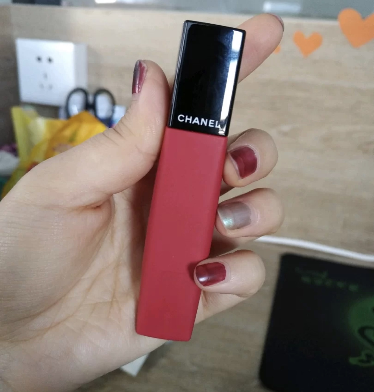 口红|30岁以上的气质女人，口红不会涂红色，真正的温柔色是这几只