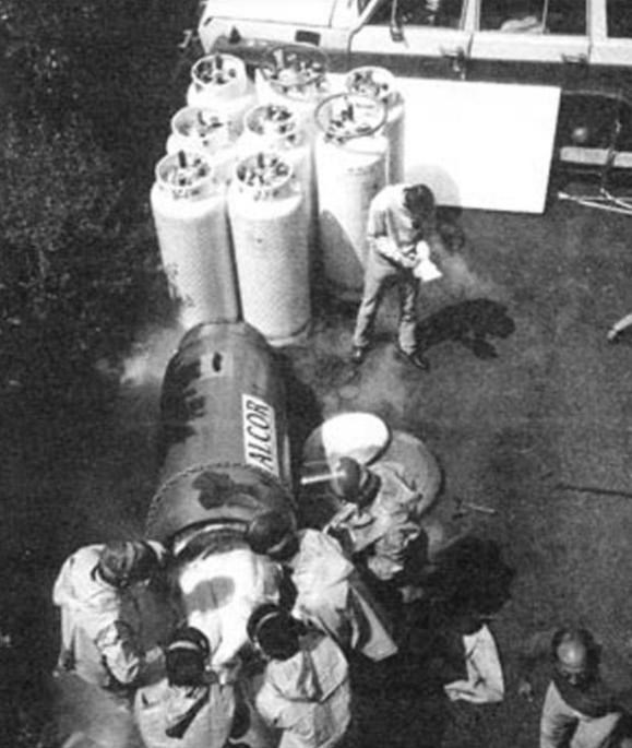 猛犸象 冷冻第一人：富豪贝德福德，原定4年前就该醒来，结果怎么样了？