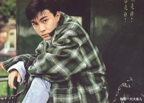 披荆斩棘|《披荆斩棘》《追光吧》两大节目组互相嘲讽，不断曝出嘉宾黑料