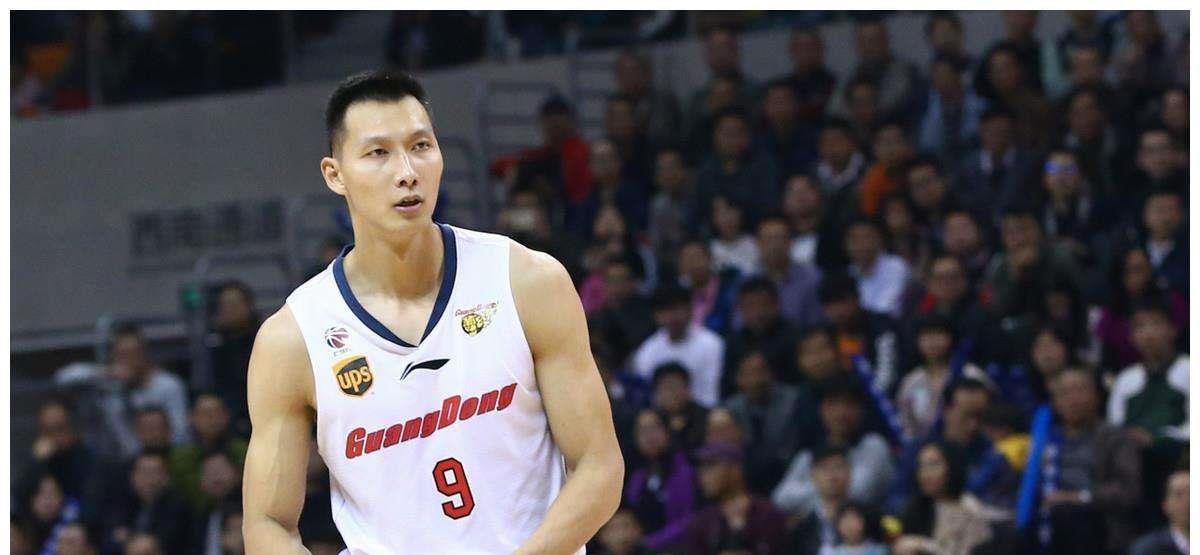 易建联|假如易建联一直在NBA发展，现在会是什么级别？网友：看饮水机
