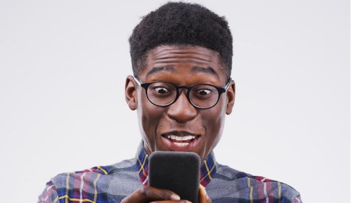 4g手機|“不值錢”的中國貨，在非洲卻成為“搶手貨”，當地土豪愛不釋手