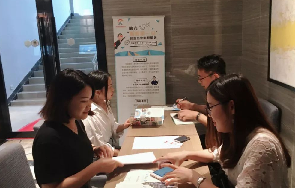 国企|又一“铁饭碗”开始扩招，六险二金让人怦然心动，大专生不容错过