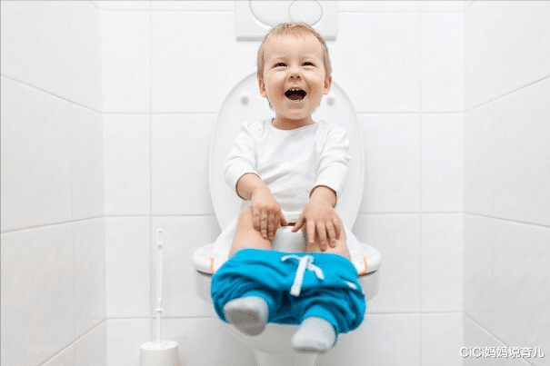 CiCi妈妈说育儿|孩子初入幼儿园爱“憋便”，你以为只是一种不好行为，实则伤害大