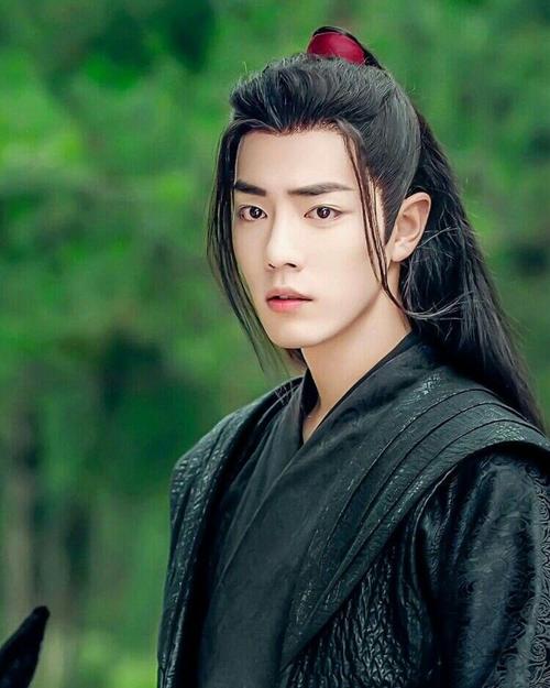 小燕子|《还珠格格》又翻拍，小燕子人选让人惊喜，看到永琪网友不淡定了