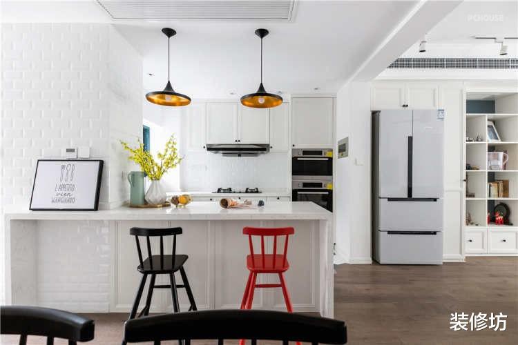 200平方米的复式房子,完美的配色,让生活更美好和幸福