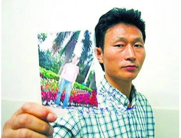 女孩|揭露2003年深圳职介所杀人案：男子冒充应聘者，杀害12名少女