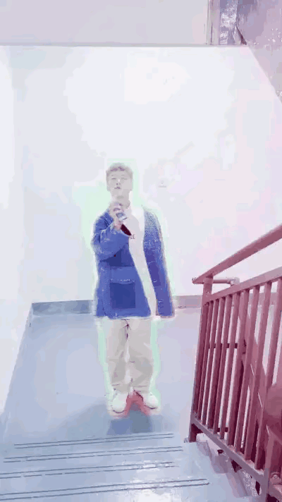 鹿晗|鹿晗变装视频上热搜？杨紫新身份曝光？易烊千玺真男人不回头？