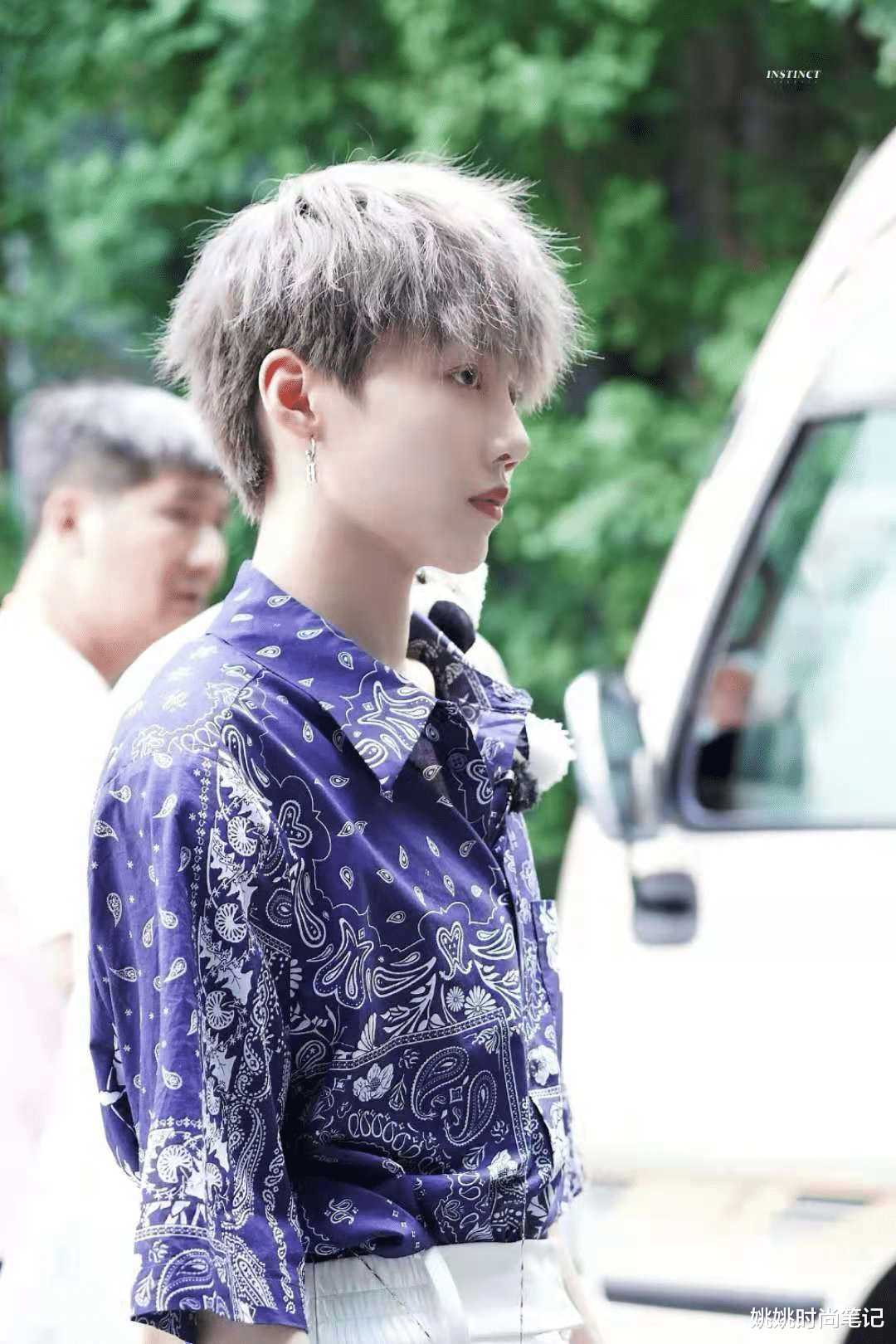 姚姚时尚笔记|刘雨昕小熊造型“爸”气十足！“鸡肋”单品5分裤，穿错土掉渣